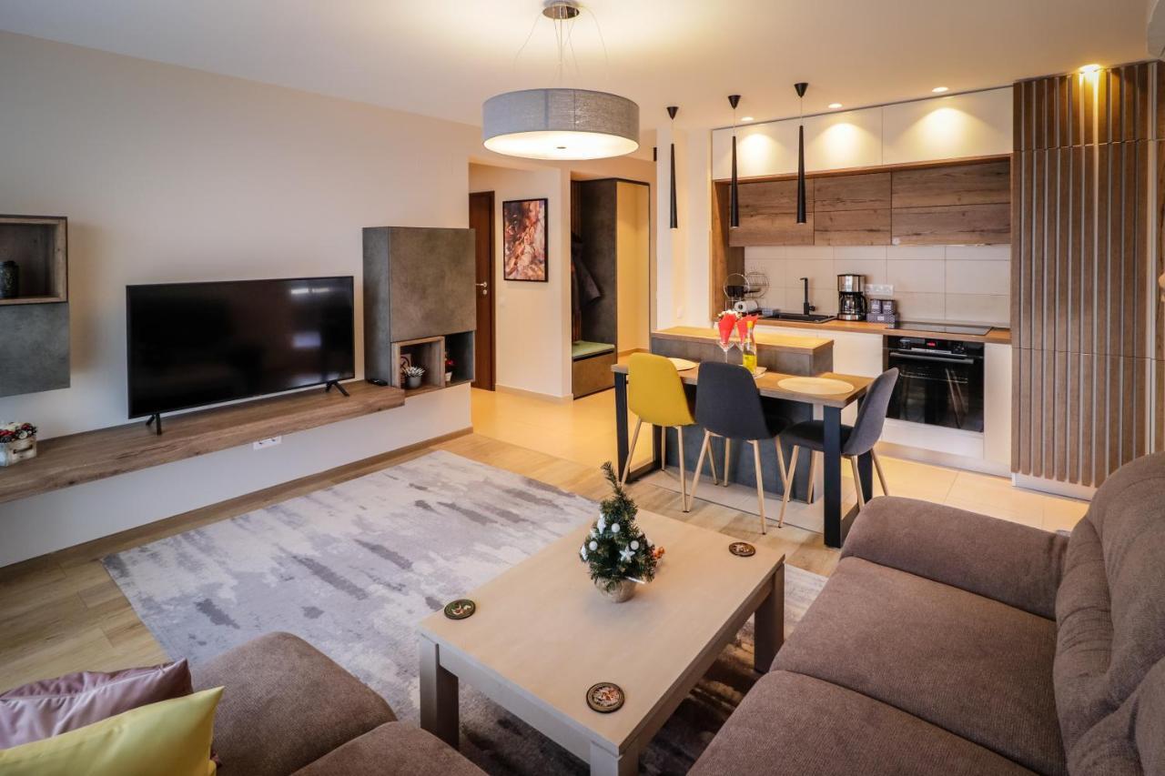브라쇼브 Lux Green Apartament 2 아파트 외부 사진